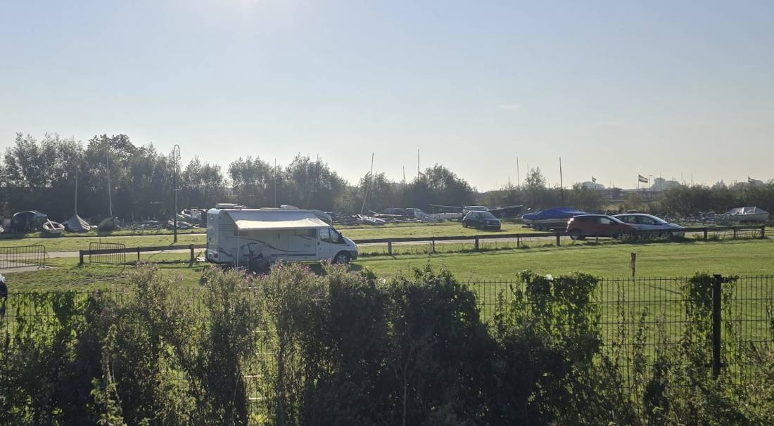 Camperlocatie De Wilde Gans — Stellplatz in Warmond