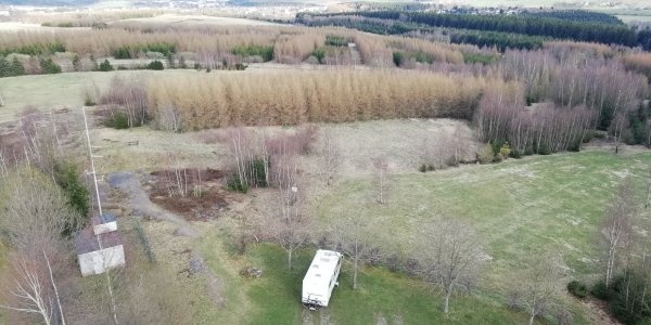 Stellplatz am Berghotel Drei Brüder Höhe Marienberg — Sp. parking dla kamperów in Marienberg-Lauta