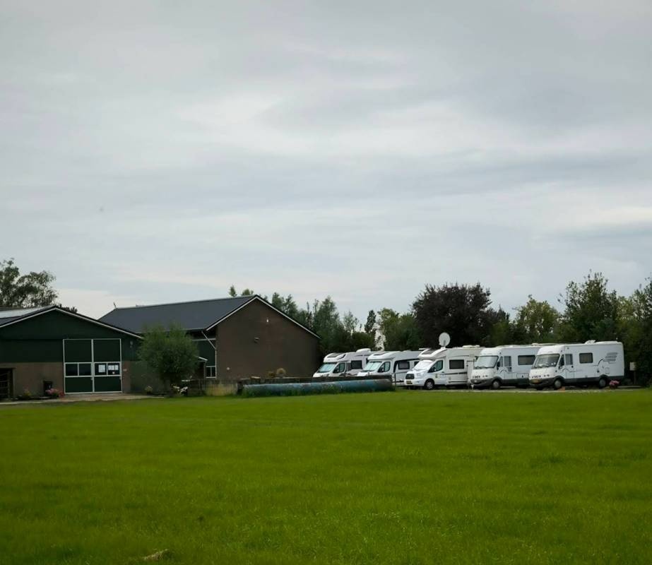 Camperplaats Nieuw Vogelenzang — Stellplatz in Montfoort