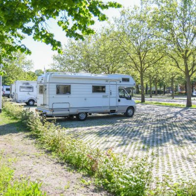 Camperplaats Zwembad Meekenesch — Ställplats in Lichtenvoorde