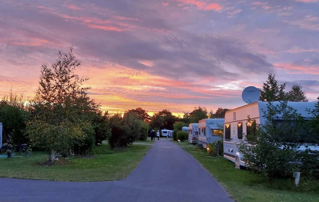 Camping 't Oude Willemsveldt — Camping in Oude Willem