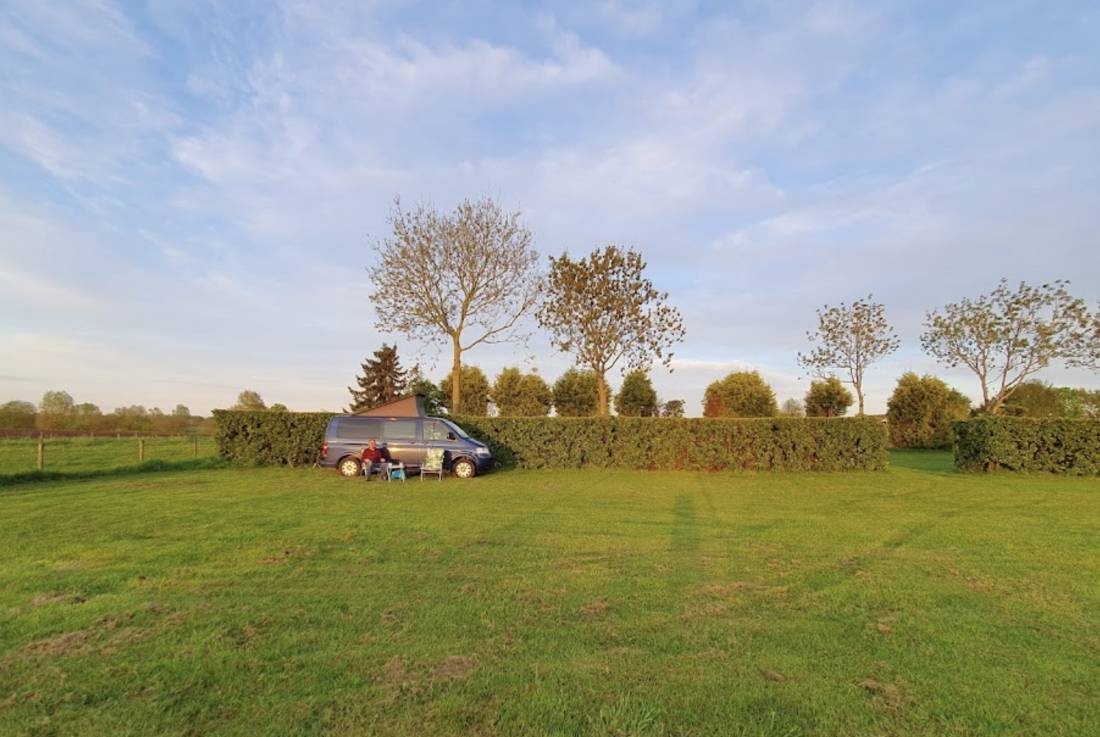 Camping De Weijde Blick — Campingplatz in Persingen