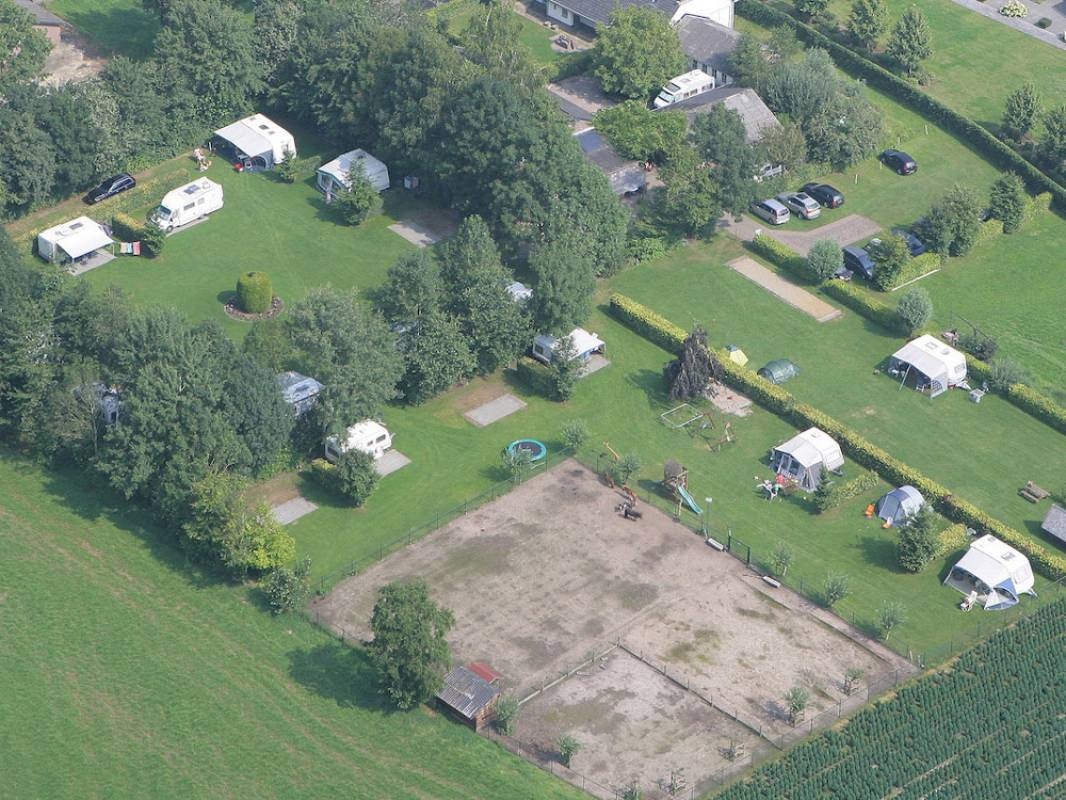 Minicamping PietershoeK — Campingplatz in Hilvarenbeek