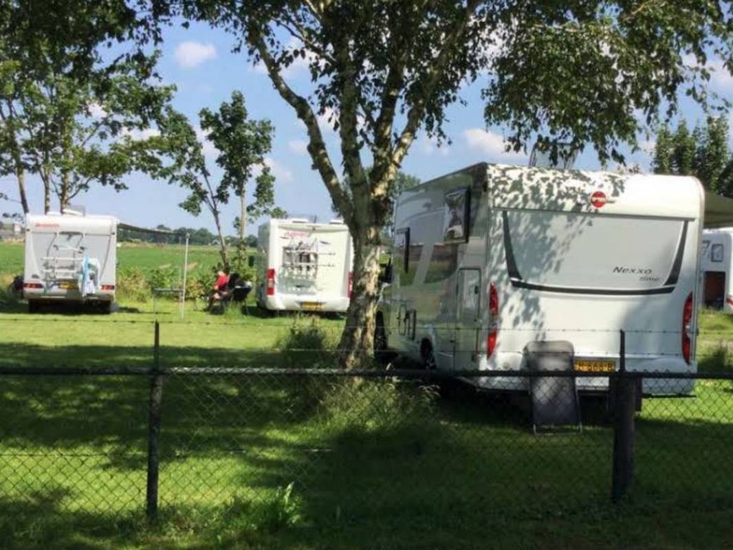 De Groene Hoek — Stellplatz in Lunteren