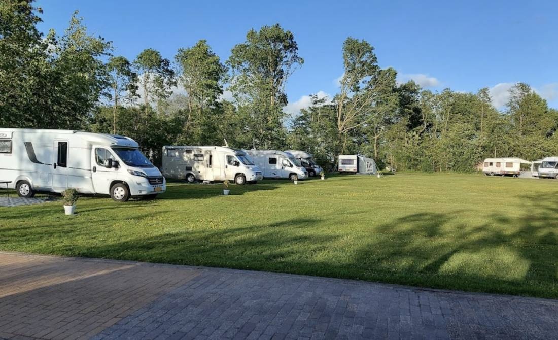 Camping De Zandhorst — Sítio de acampamento in Wâlterswâld