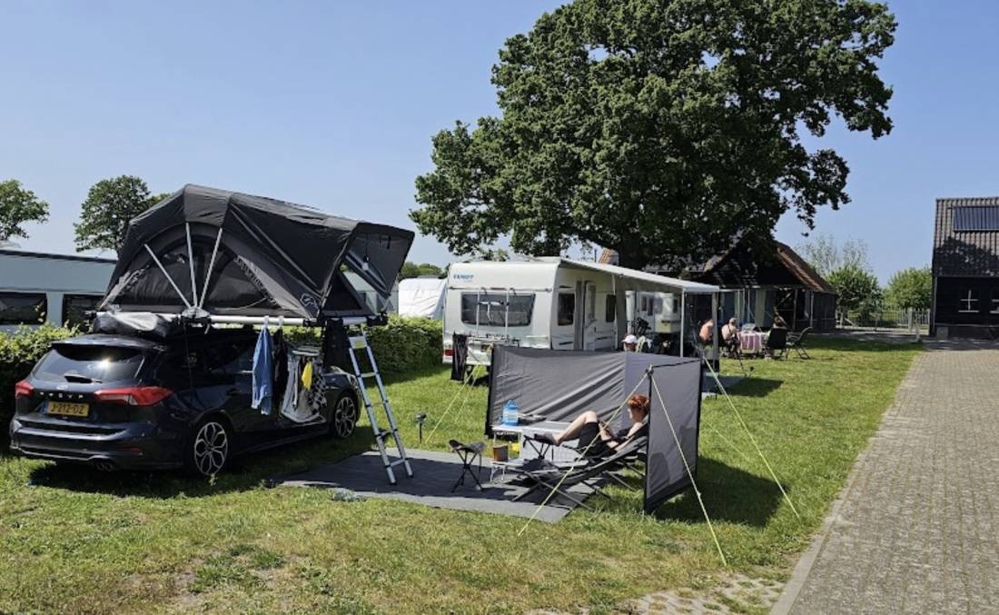 Camping De Ossewei — Campingplass in Achtmaal