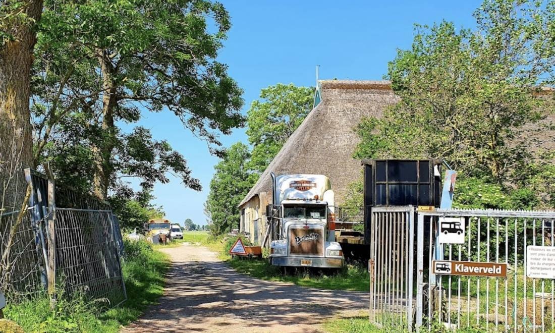 Camperplaats Klaverveld — Stellplatz in St.-Annaparochie