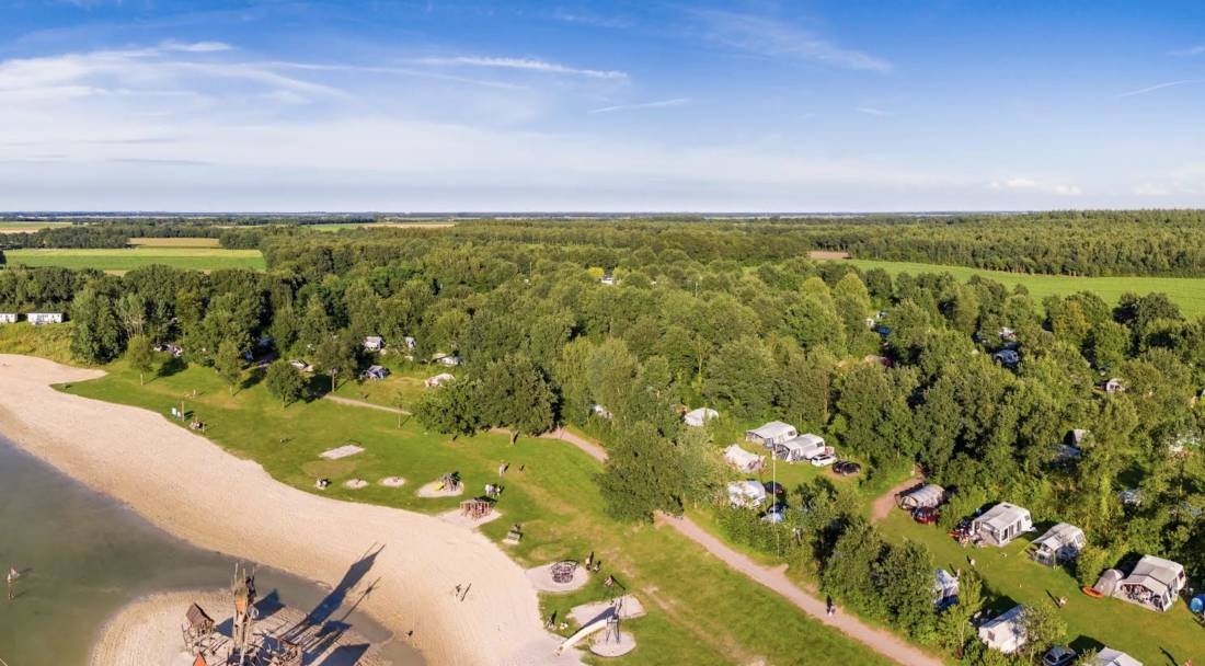Roompot Vakantiepark Hunzedal — Camping in Borger