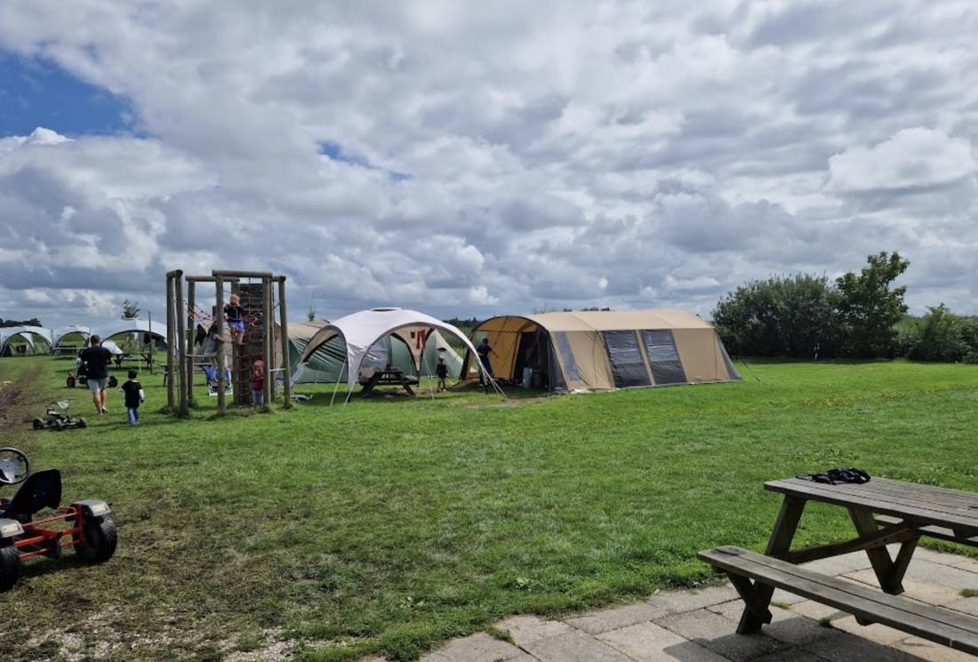 Camping Sotterum — Camping in Cornwerd