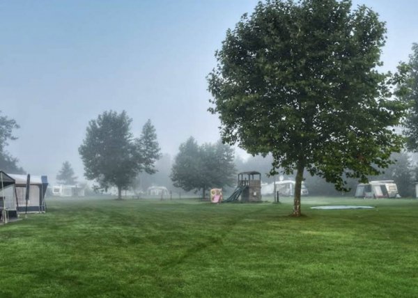 Kampeerboerderij De Spochthoorn — Photo 2