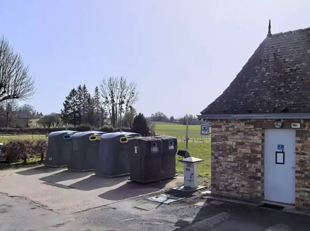 WoMo Stellplatz Glandon — Ställplats in Glandon