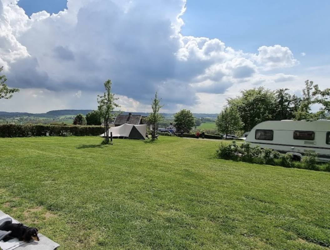 Camping Gene Zijde — Camping Site in Villen