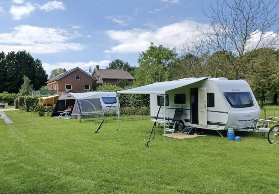 Charmecamping de Torenvalk — Campingplatz in Grashoek