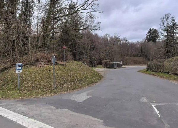 WoMo Stellplatz Meuzac