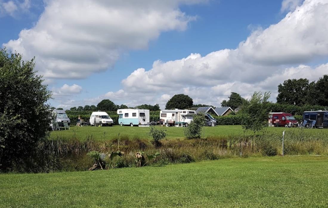 Camping De Binnentuin — Kemping in Dedemsvaart