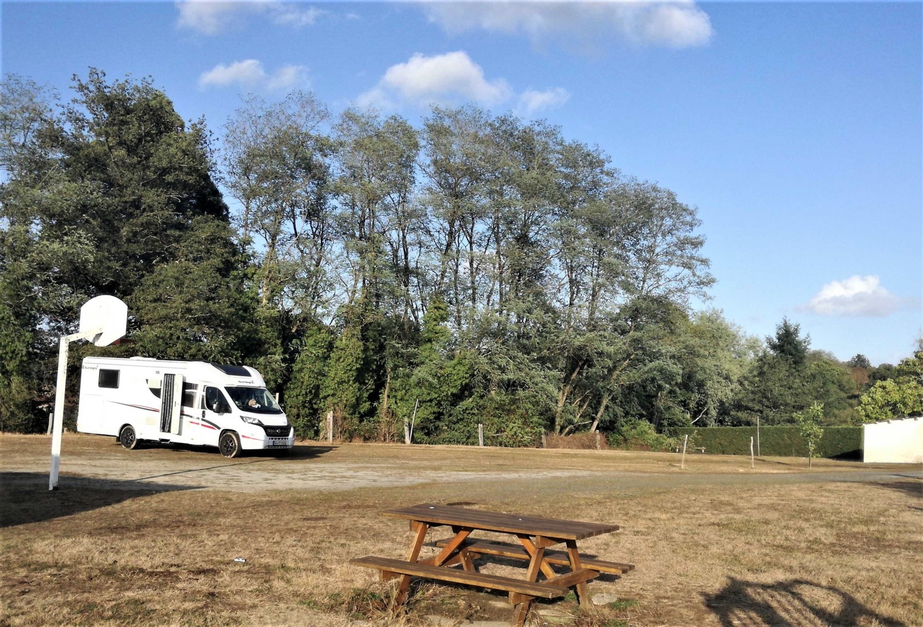 Stellplatz Rancon — Campervan Site in Rancon