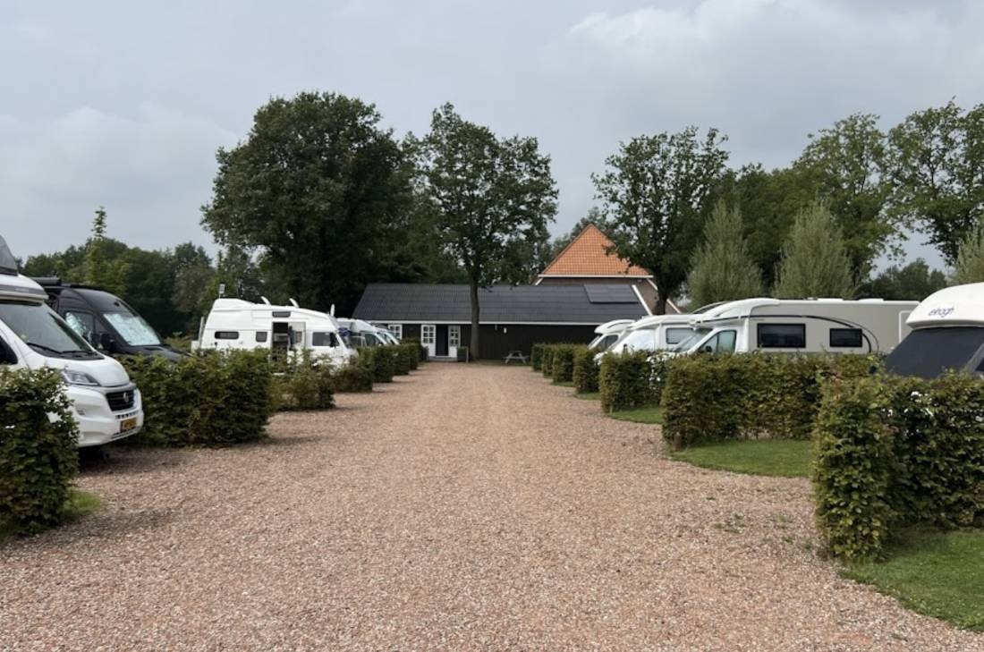 Camperplaats Orvelterblok — Bobilplass in Witteveen