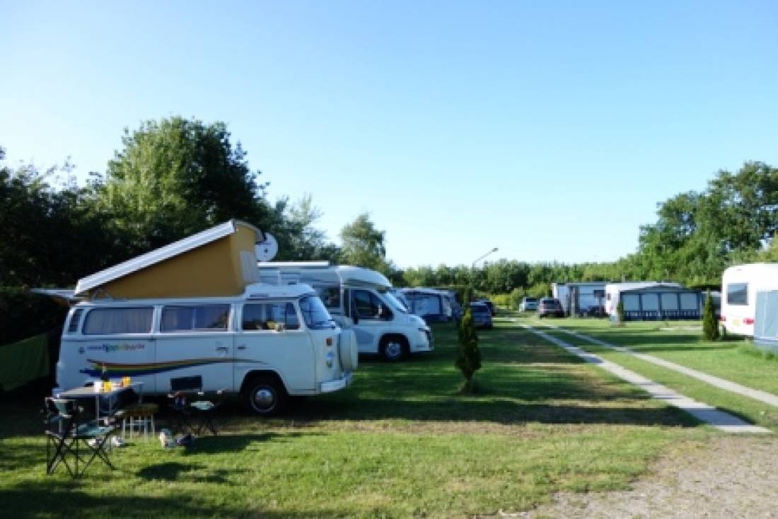Camping Weideveld — Kemping in Burgh-Haamstede