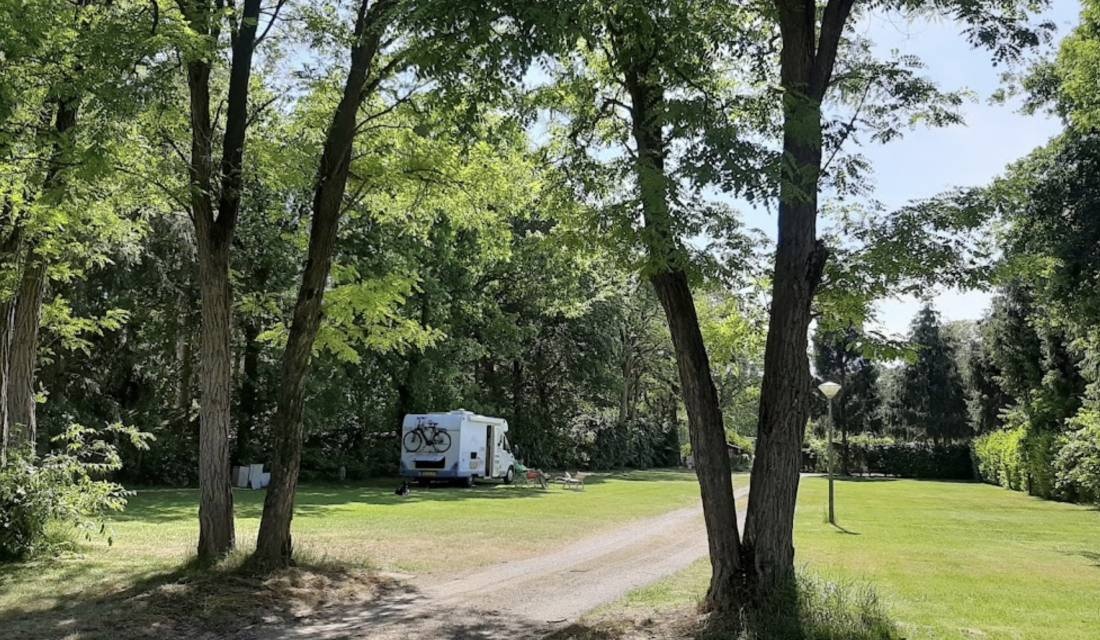 Camping De Oude Barrier — Campingplatz in Smakt