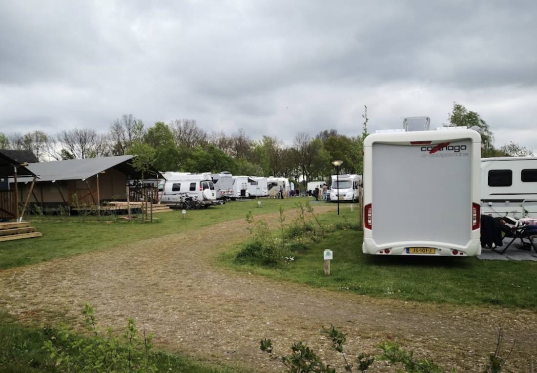 Mini-camping Break Out Evenementen — Area da campeggio in Swalmen
