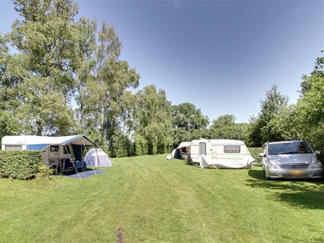 Minicamping De T-tuin — Area da campeggio in Vlagtwedde