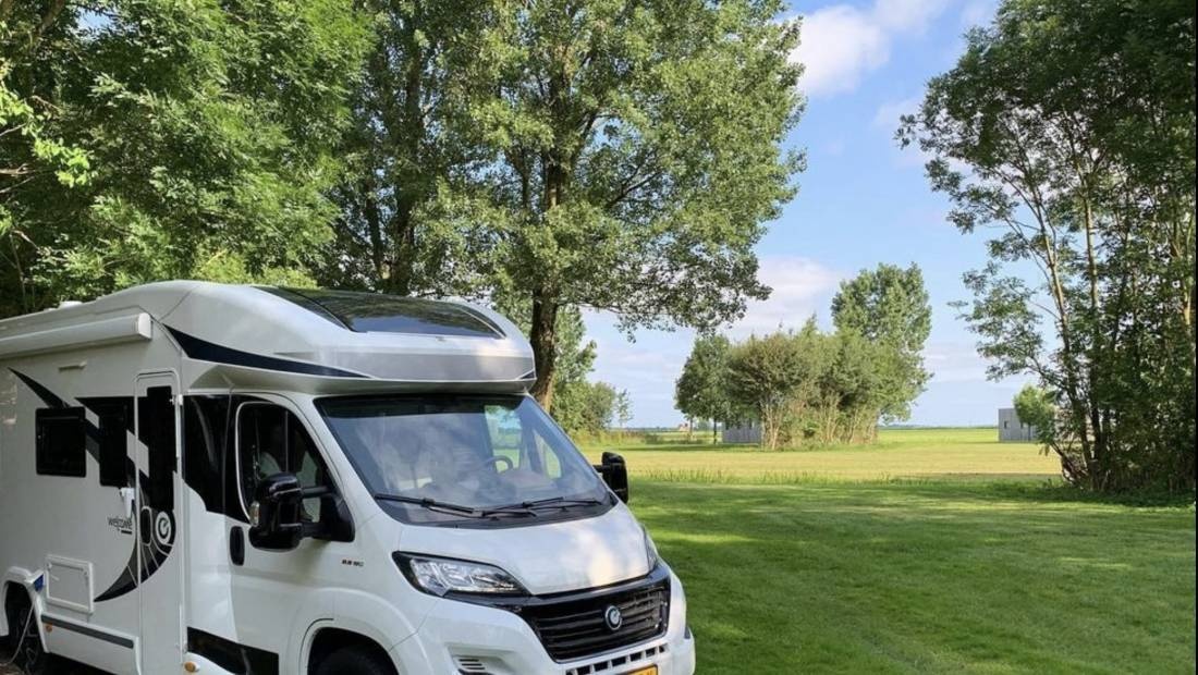 Camperplaats WeidumerHout — Camperplaats in Weidum