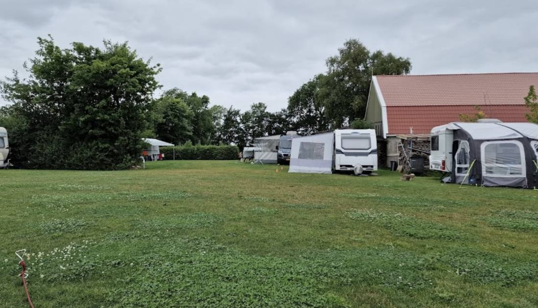Minicamping De Wynmole — Kemping in Dearsum