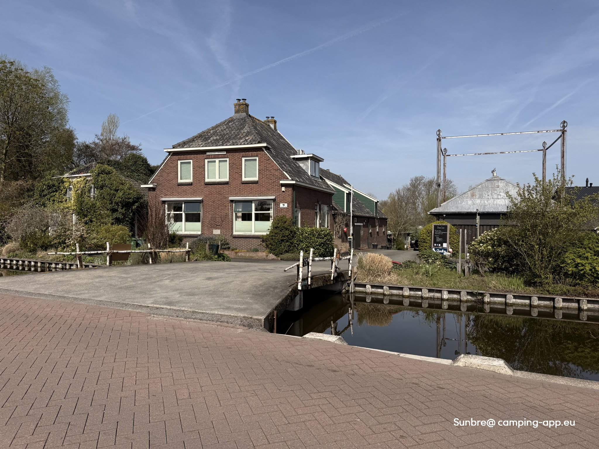 Base Camp — Photo 5