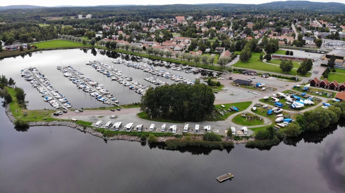 Ställplats Arvika småbåthavn — Bobilplass in Arvika