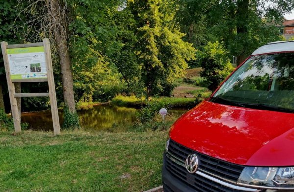 Stellplatz Renaison — Photo 2