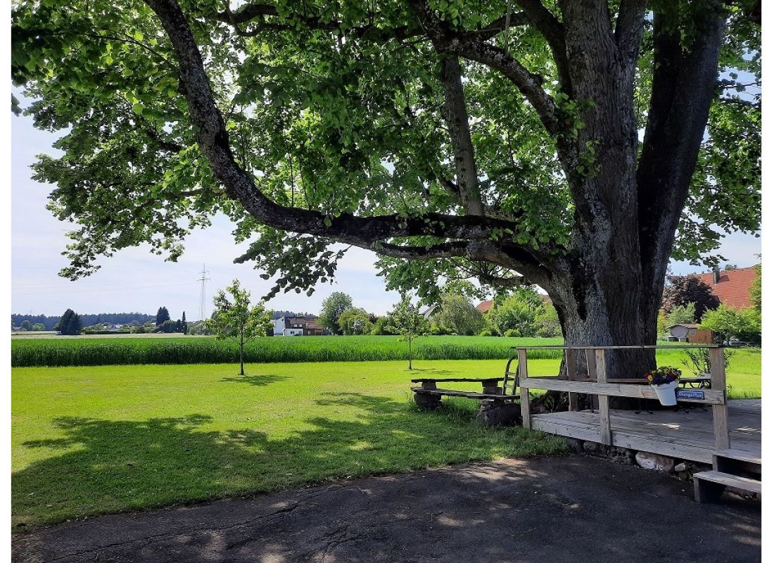 Stellplatz zur Alten Hafnerei — 露营车营地 in Hardt