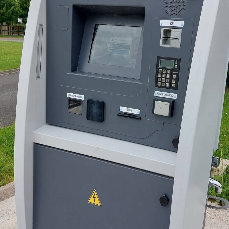 Aire de camping-car Imphy — Ställplats in Imphy