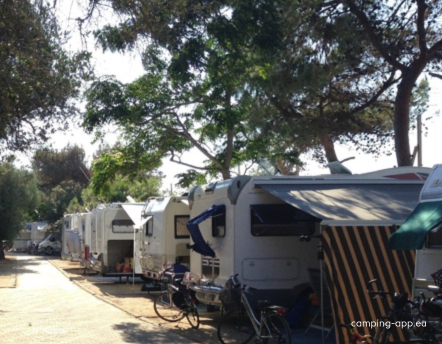 Camping Porto Miggiano — Sítio de acampamento in Santa Cesarea Terme