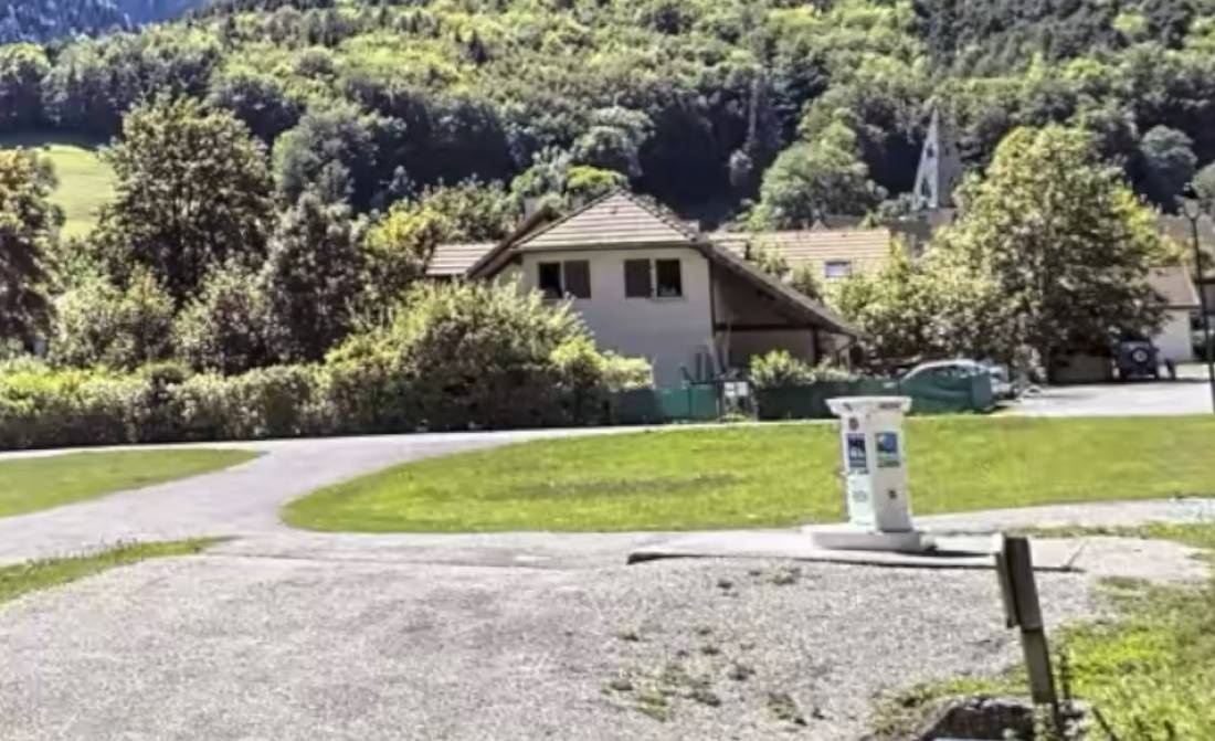 Stellplatz Chichilianne — Campervan Site in Chichilianne