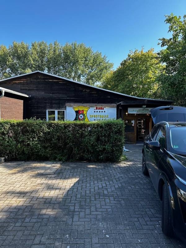 Stellplatz SV Diana Bitterfeld — Sp. parking dla kamperów in Bitterfeld-Wolfen