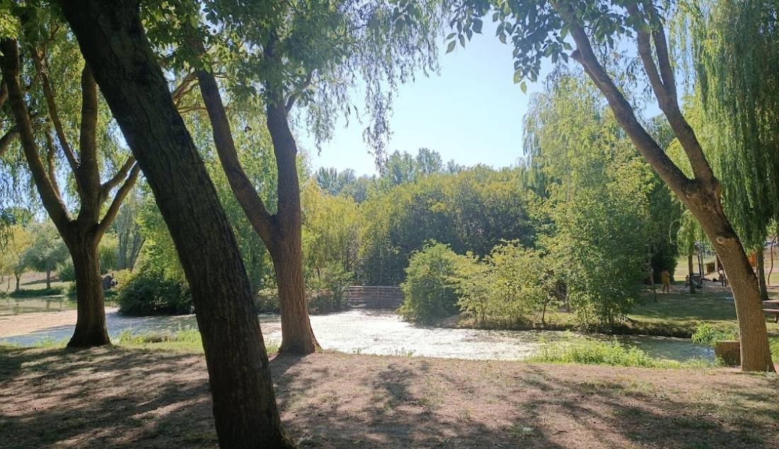 Stellplatz Lautrec — Sp. parking dla kamperów in Lautrec