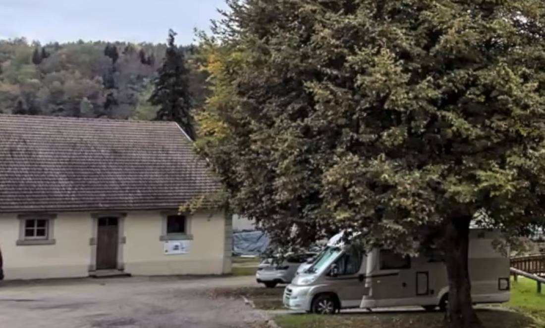 Übernachtungsparkplatz Corravillers — Campervan Site in Corravillers