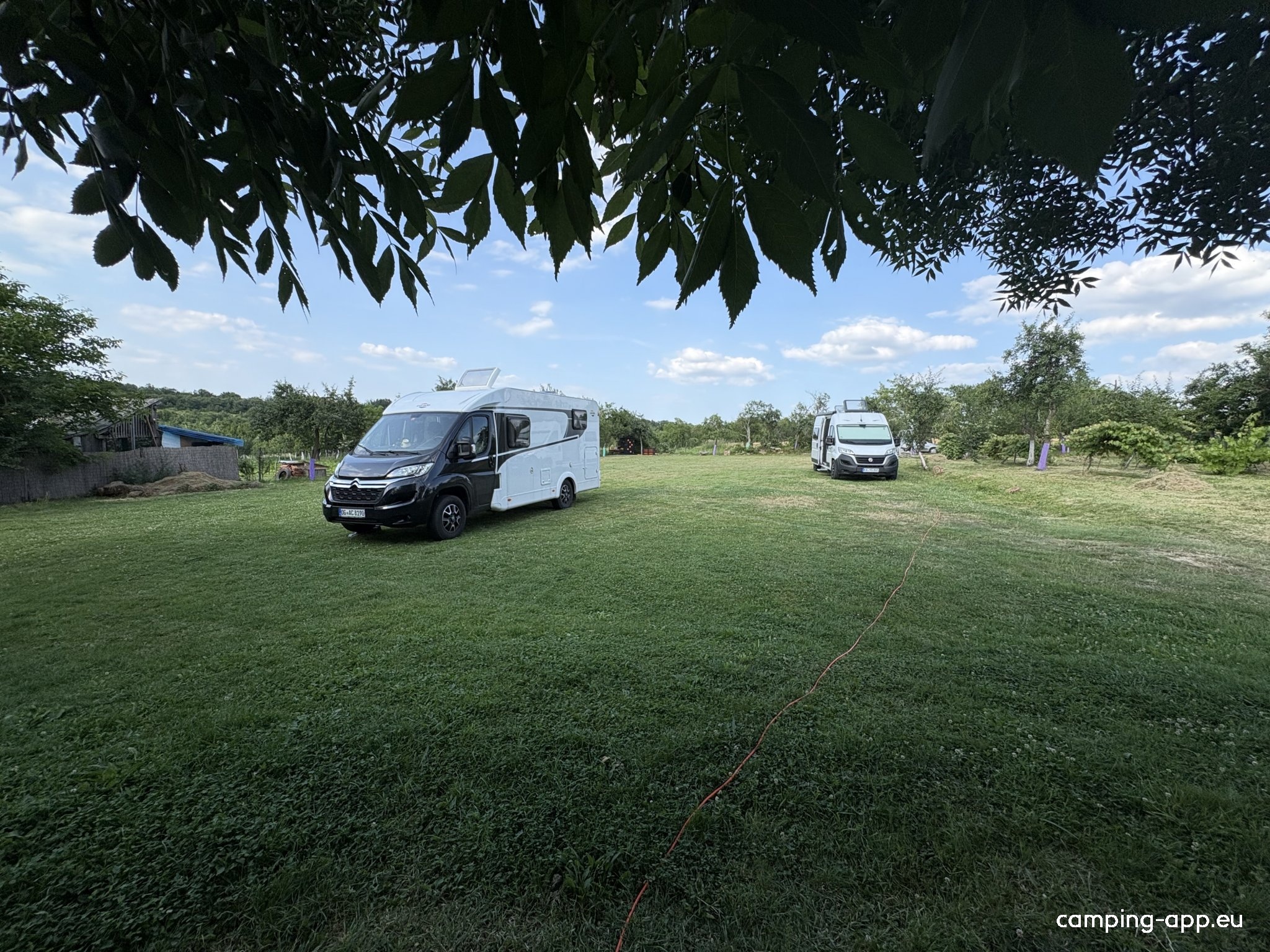 LOTUS Mellow — Camping in Valea Lungă 