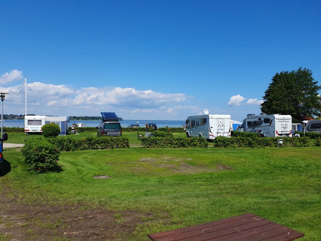Anslet Strand Camping — Campingplads in Haderslev