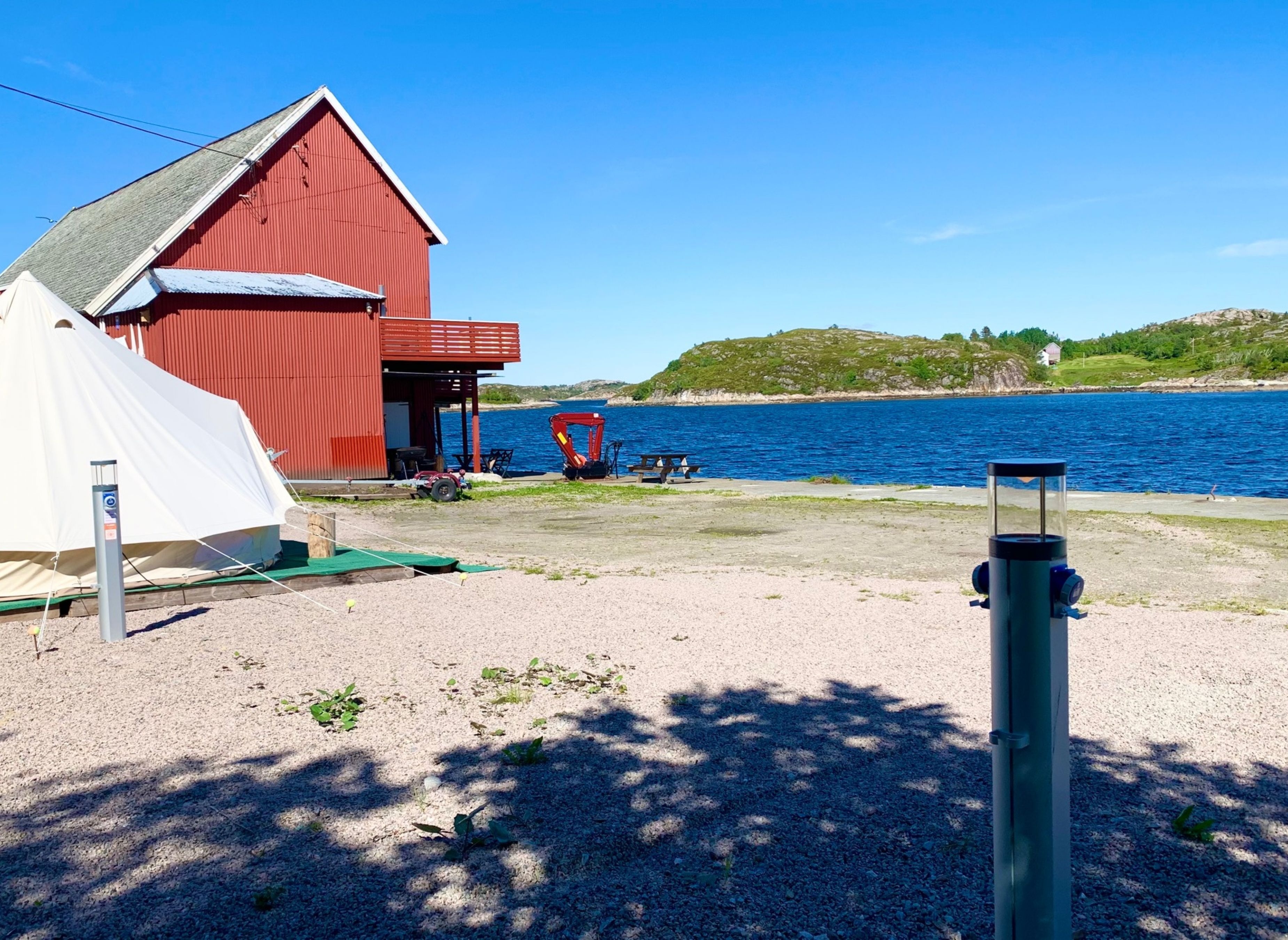 Drømmebrygga — Area Autocaravanas in Averøy