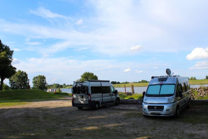 Elbepark Bunthaus — Karavan Sitesi in Hamburg-Wilhelmsburg