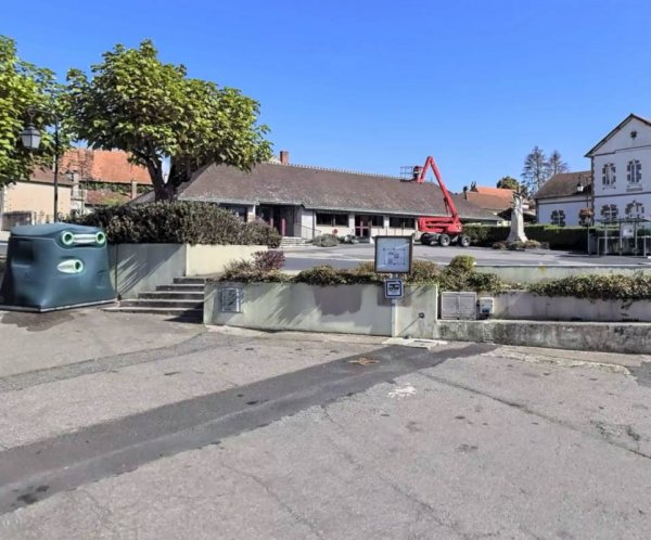 Stellplatz Place des Écoles