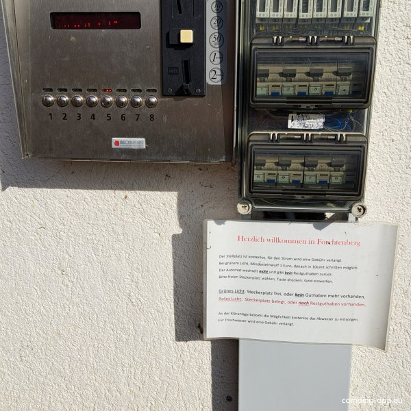 Wohnmobilstellplatz Forchtenberg — Photo 3