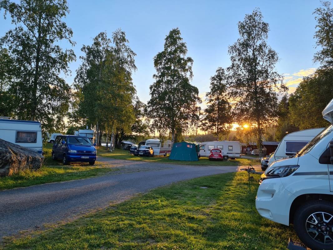 Snibbens Camping — Kamp yeri in Ramvik