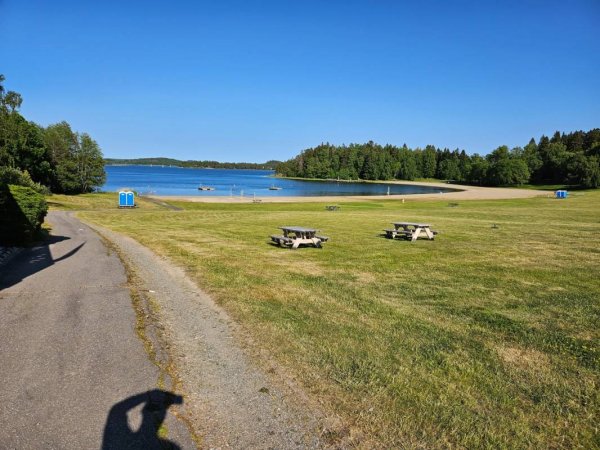 Stockholm Strandby Farstanäs — Photo 2