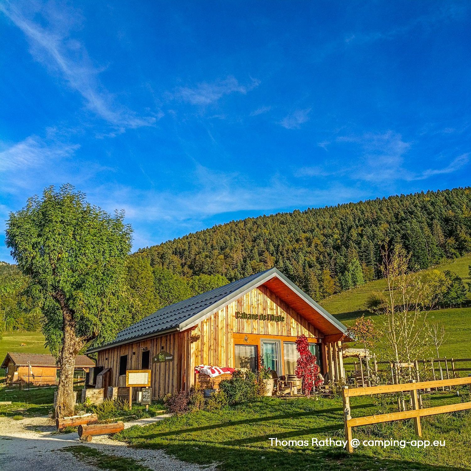 Stellplatz Villard-de-Lans — Photo 3