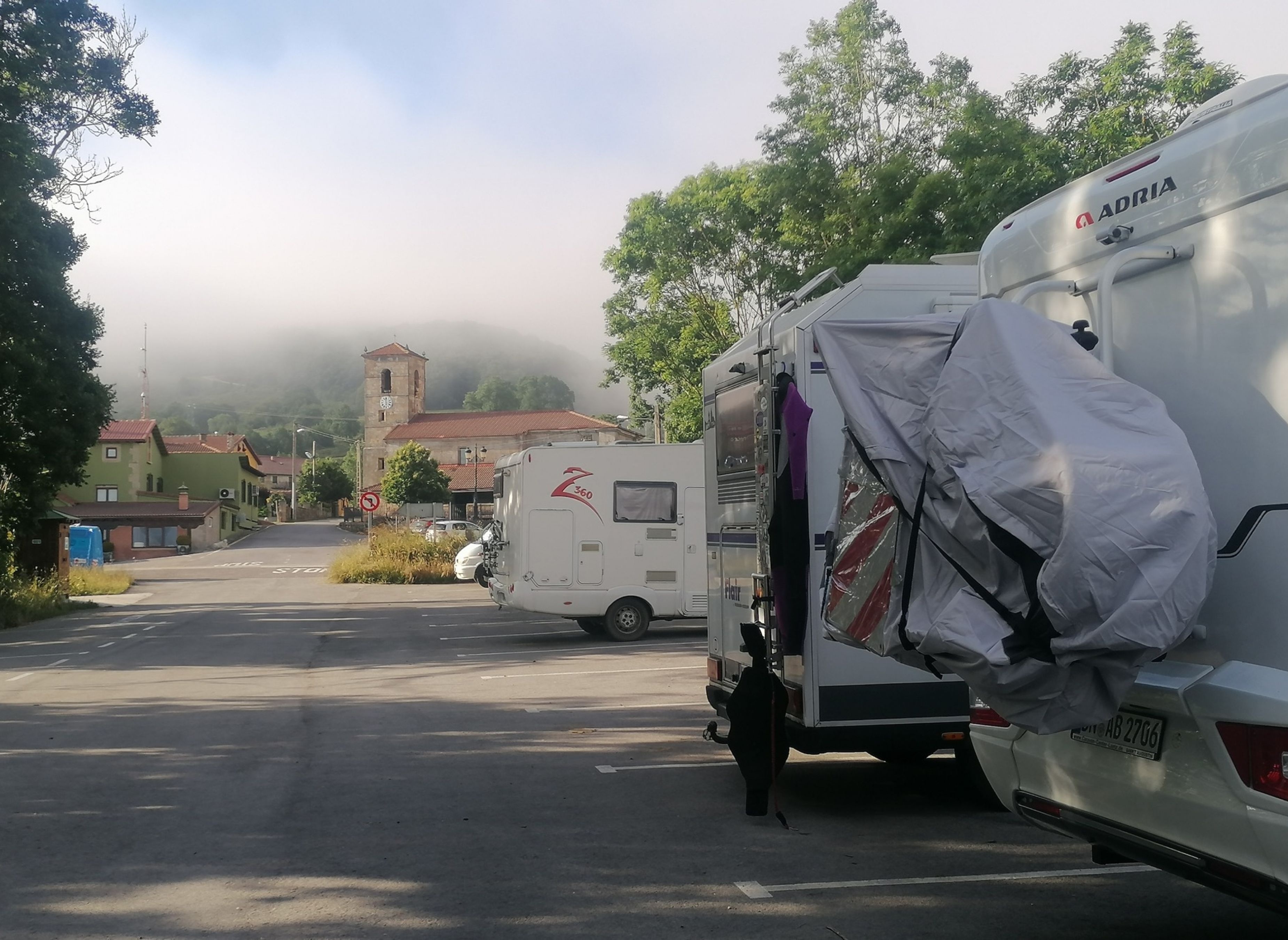 Area de autocaravanas Corconte — Campervan Site in Corconte