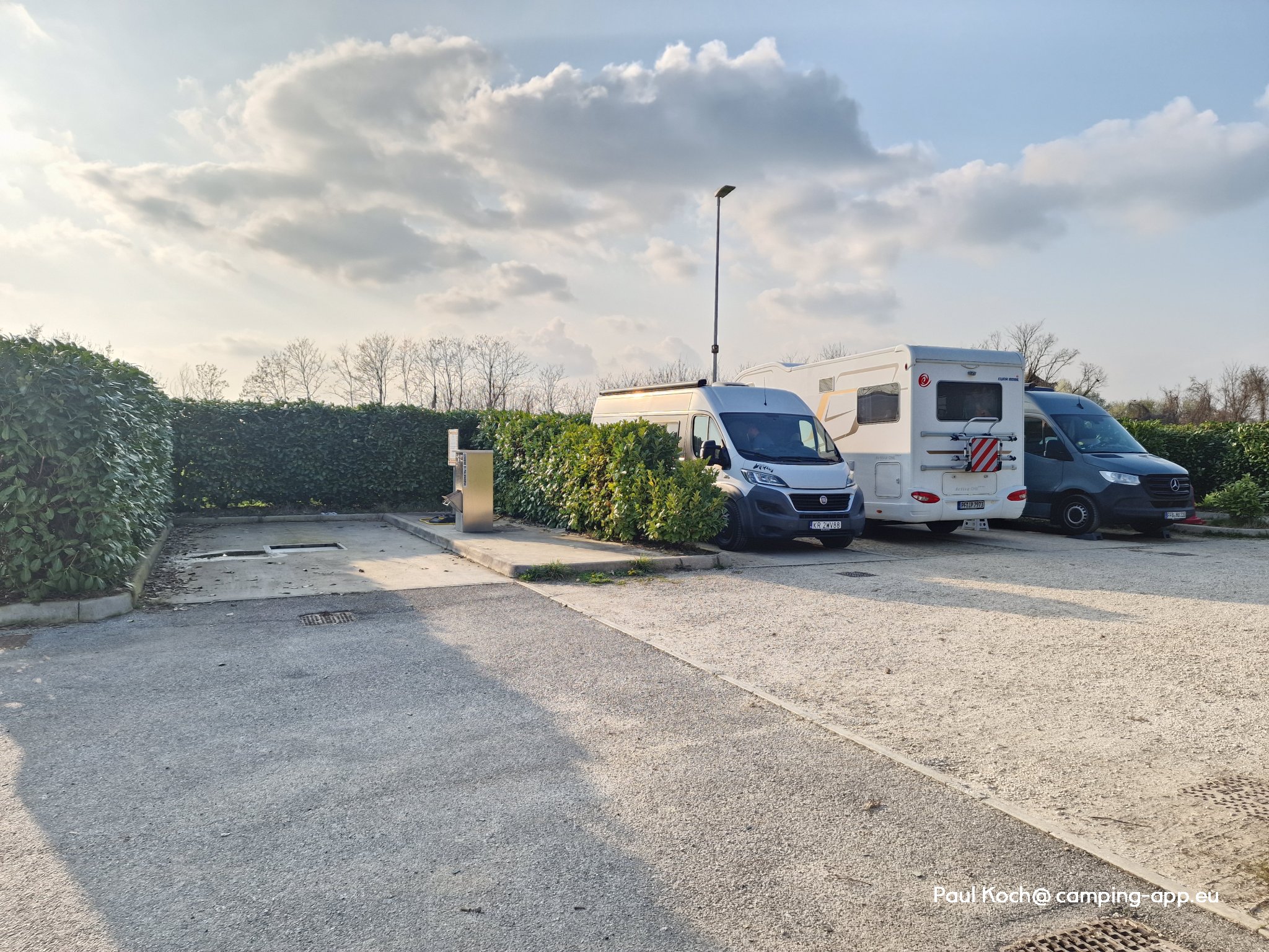 Area Camper — Karavan Sitesi in Palmanova