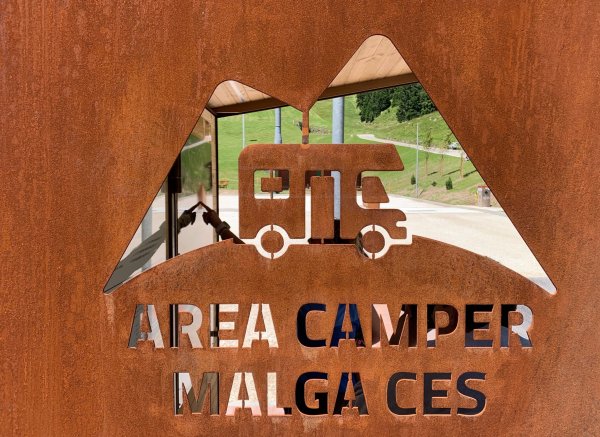 Area Sosta Camper Malga Ces - San Martino di Castrozza — Photo 2