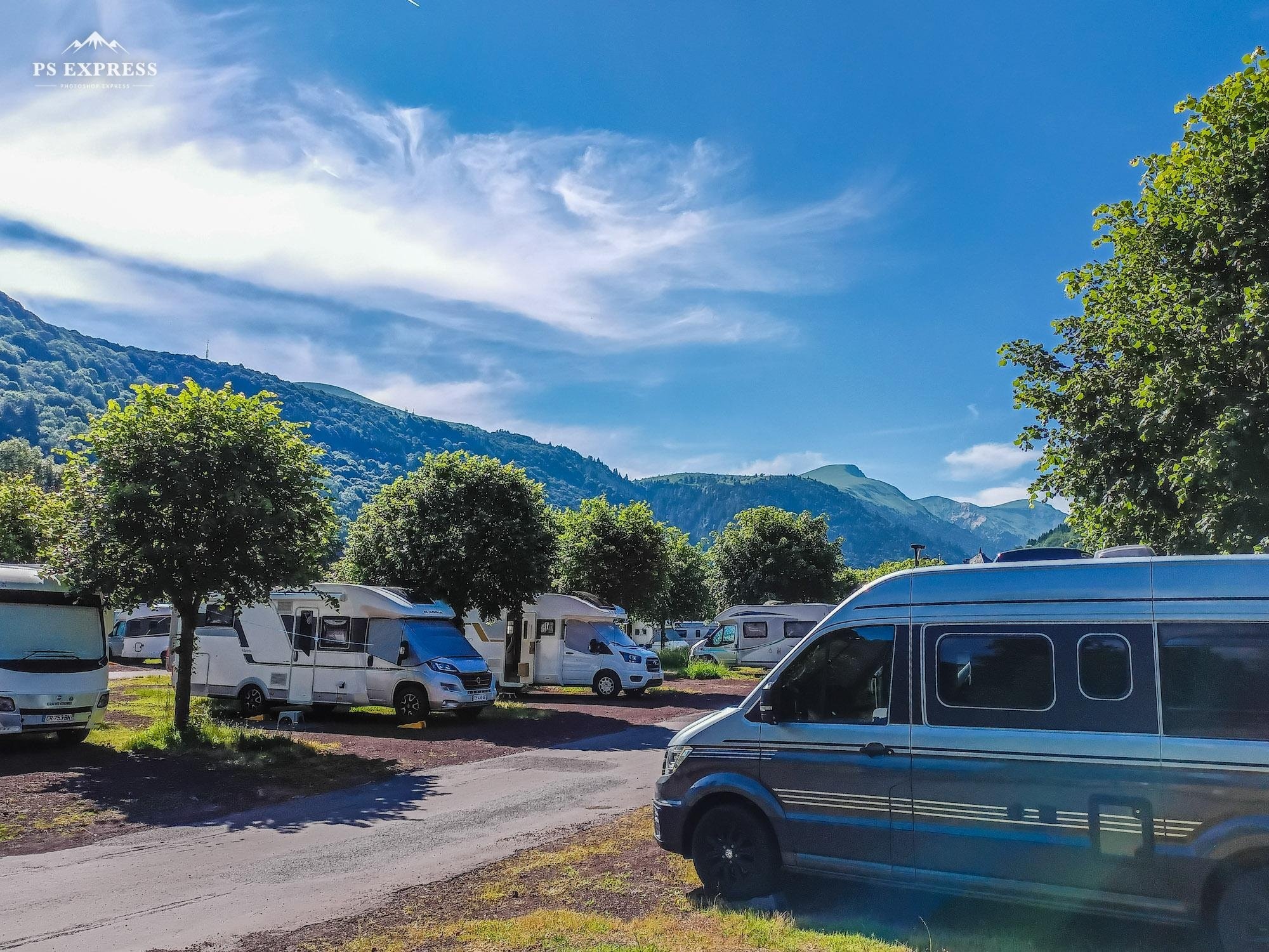Stellplatz am Camping Municipal — QuickStop in Mont-Dore